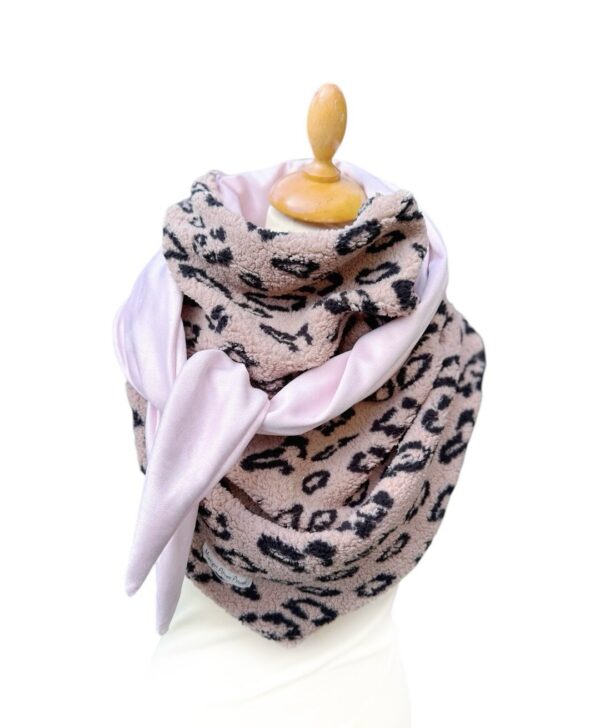 Foulard léopard polar