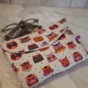 Petite pochette à livre hiboux