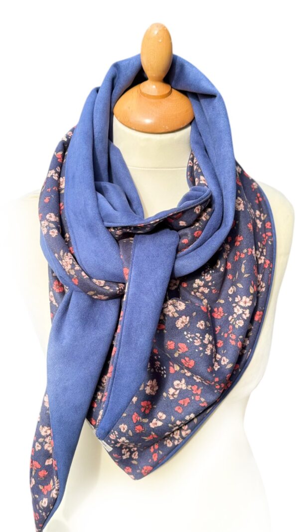 Foulard suédine fleurie